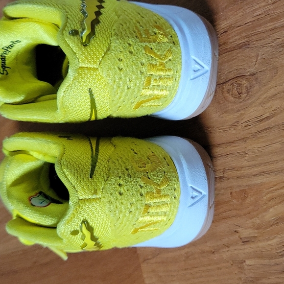 SpongBob square pants KD Nikes speacial editions kids size 11c - Picture 2 of 6